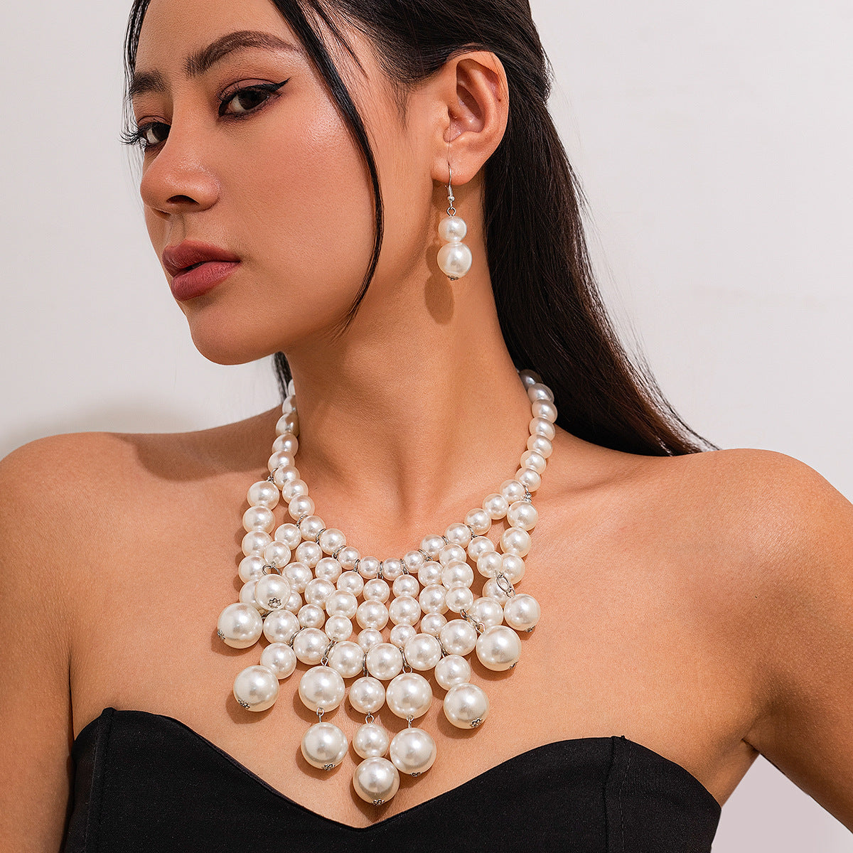 Pearl tassel necklace set with exaggerated geometric round beads and multi-layer collarbone chain - HAYUDY