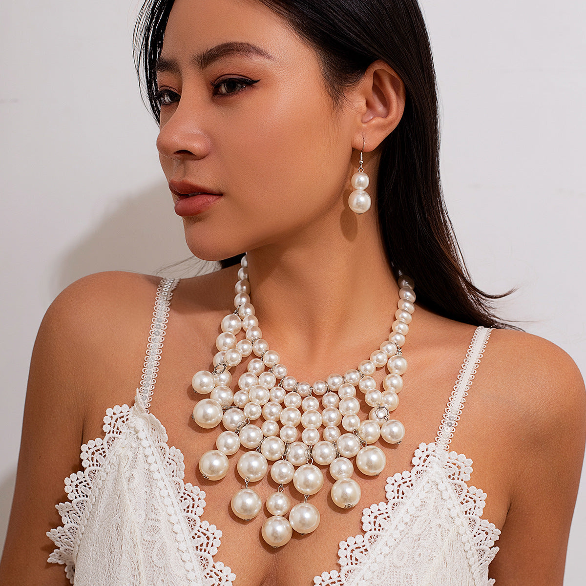 Pearl tassel necklace set with exaggerated geometric round beads and multi-layer collarbone chain - HAYUDY