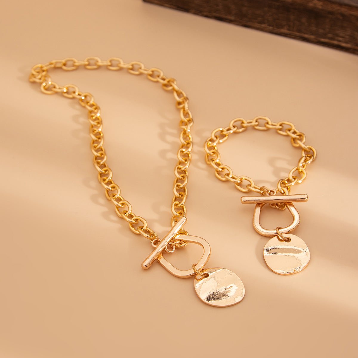 Fashionable metal circular pendant collarbone chain minimalist irregular Necklace set - HAYUDY